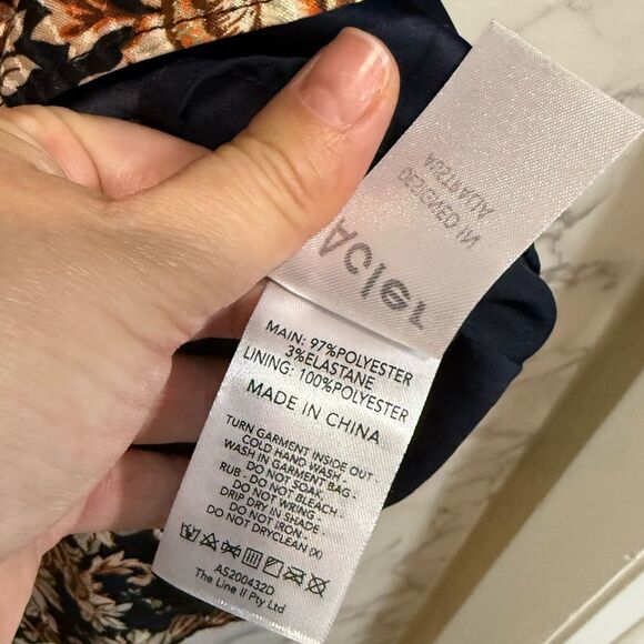 NEW ACLER Size 10 Tippet Midi Dress Flutter Sleeve Half Lined Floral Satin - Picture 14 of 16